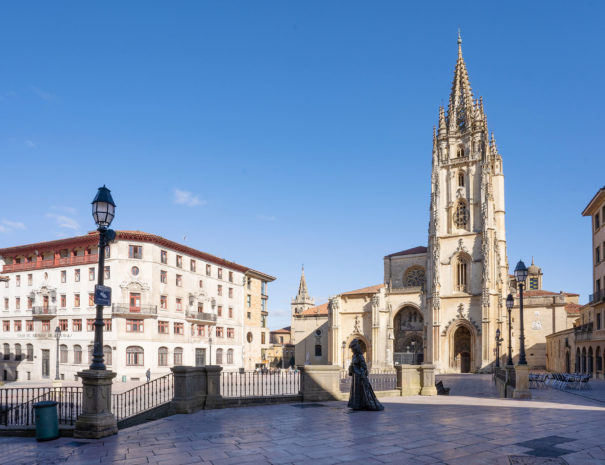 Plaza de la Catedran de oviedo
