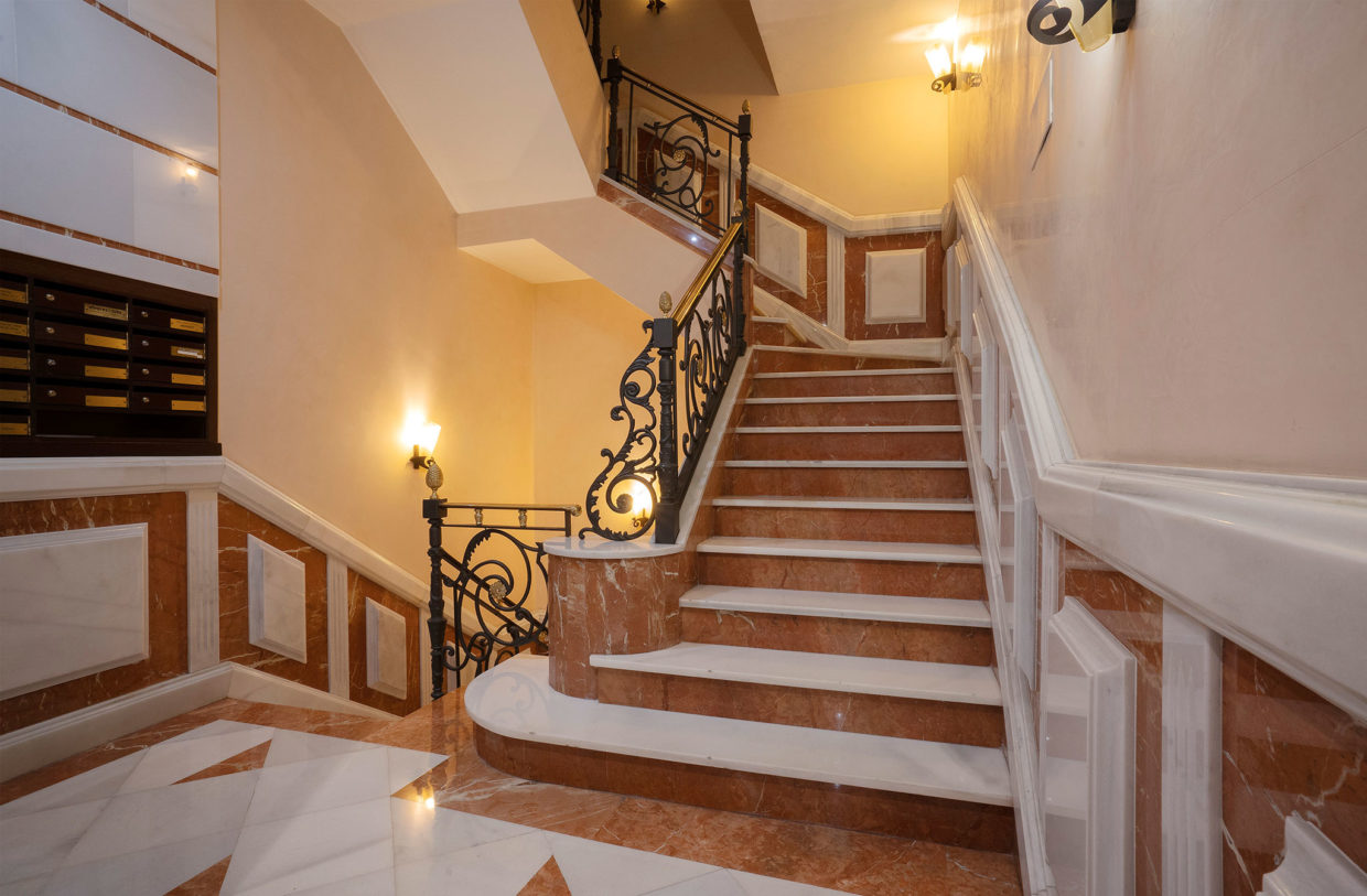 Escalera Loft El Rosal